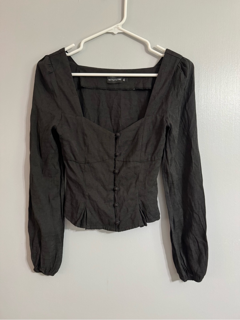 PrettyLittleThing Black Gray Long-Sleeve Button Front Top Size XS